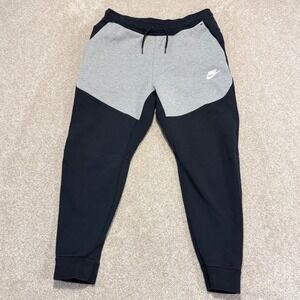 Nike Tech Fleece Joggers Women Medium Black Gray Tapered Sweatpants CU4495-016